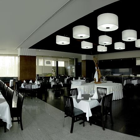 Casa Inn Business Hotel Celaya Экстерьер фото